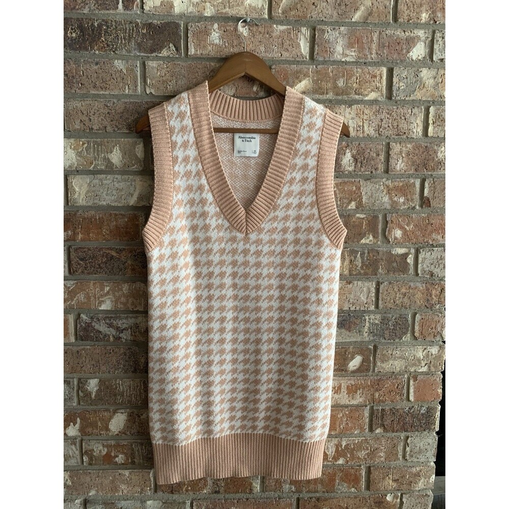 Abercrombie & Fitch Women’s Houndstooth Patterned Vneck Sleeveless Sweater Dress